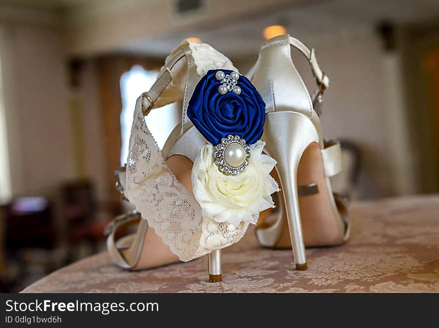 White high heel women shoes and garter