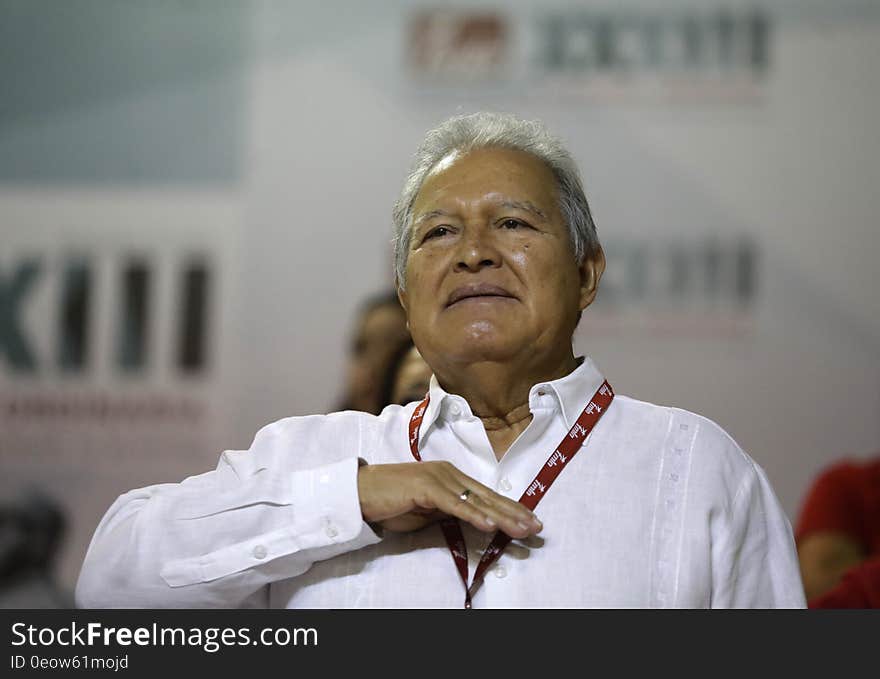 El presidente Salvador SÃ¡nchez CerÃ©n participÃ² esta maÃ±ana en XXXIII ConvenciÃ³n Nacional del Frente Farabundo MartÃ­ para la LiberaciÃ³n Nacional, FMLN, titulada &#x22;A defender las conquistas del pueblo. Lo conquistado no se entrega&#x22;. El presidente Salvador SÃ¡nchez CerÃ©n participÃ² esta maÃ±ana en XXXIII ConvenciÃ³n Nacional del Frente Farabundo MartÃ­ para la LiberaciÃ³n Nacional, FMLN, titulada &#x22;A defender las conquistas del pueblo. Lo conquistado no se entrega&#x22;.