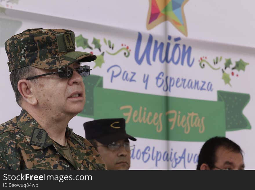 David Munguia Payés , Ministro dela Defensa Nacional. David Munguia Payés , Ministro dela Defensa Nacional.