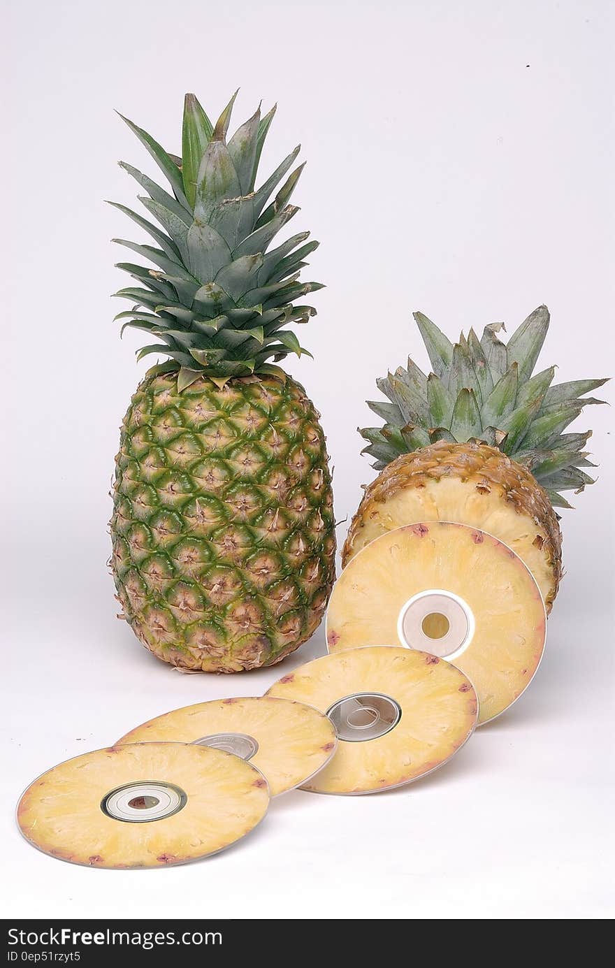 Pineapple and Pineapple Disc