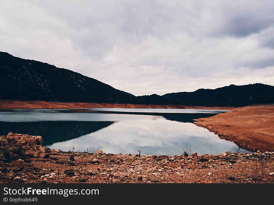 Lake Landscape Photo