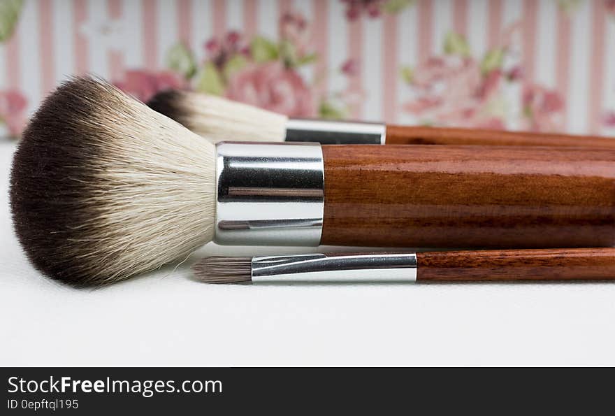 Brown Makeup Brushes