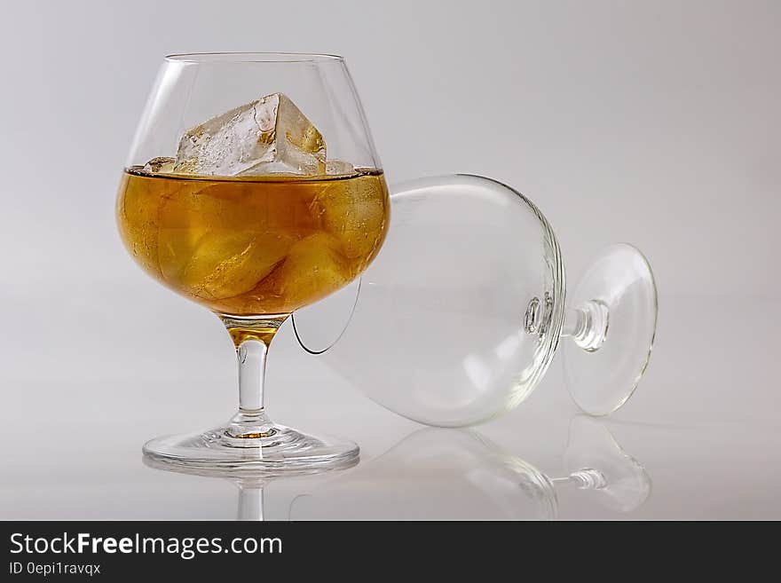 2 Clear Cognac Glass