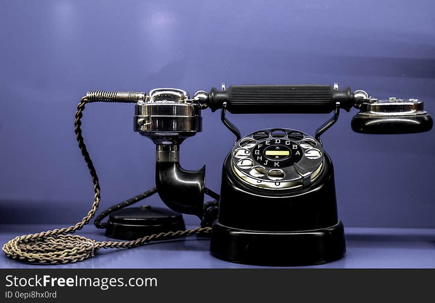 Black Classic Telephone