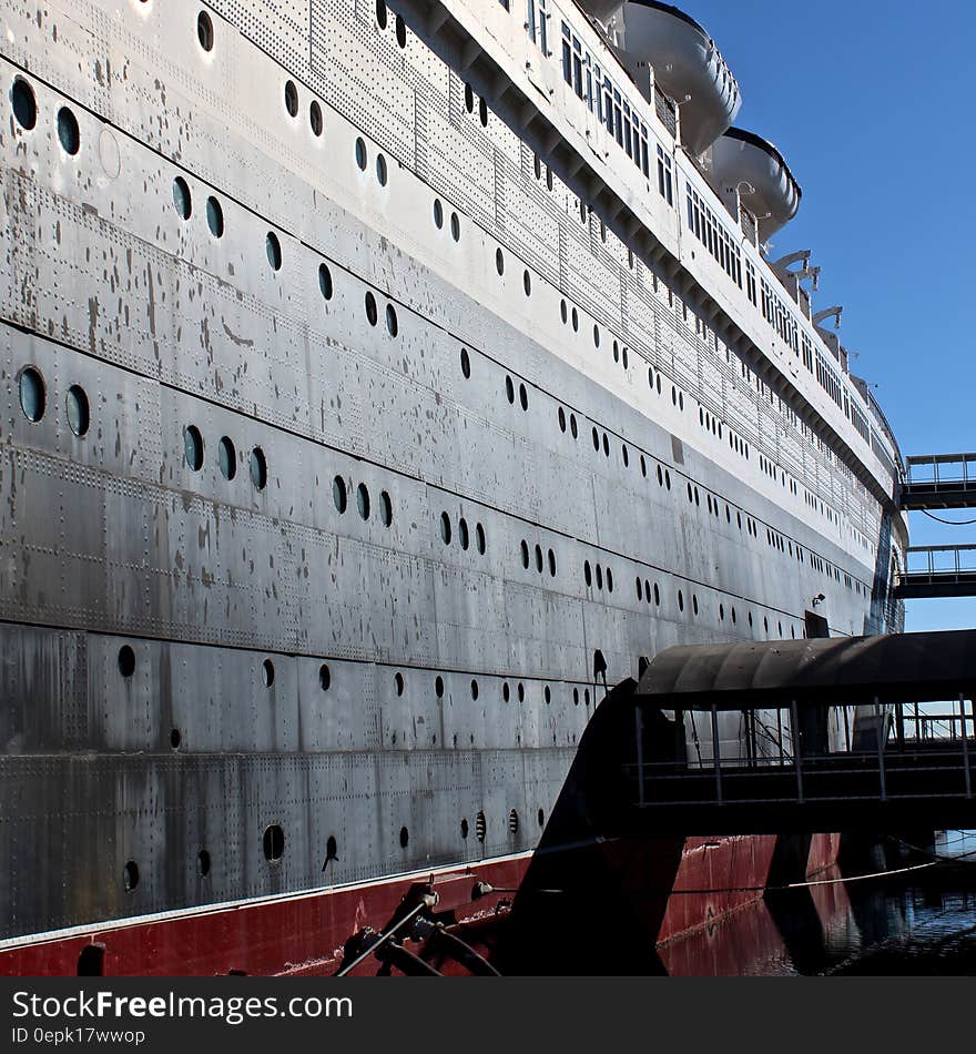 White and Black Cruise Ship