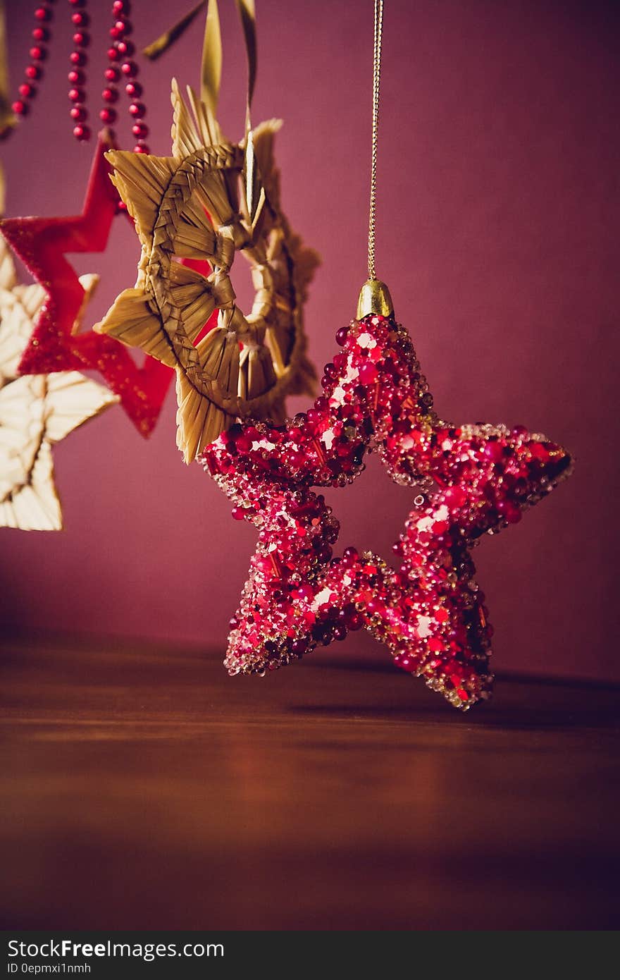 Red Star Decor