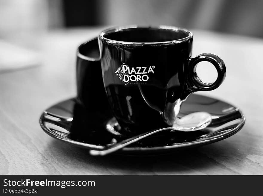 Black Piazza Doro Cup With Silver Spoon