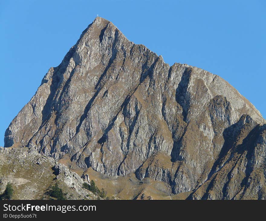 Mountain Peak during Daytime