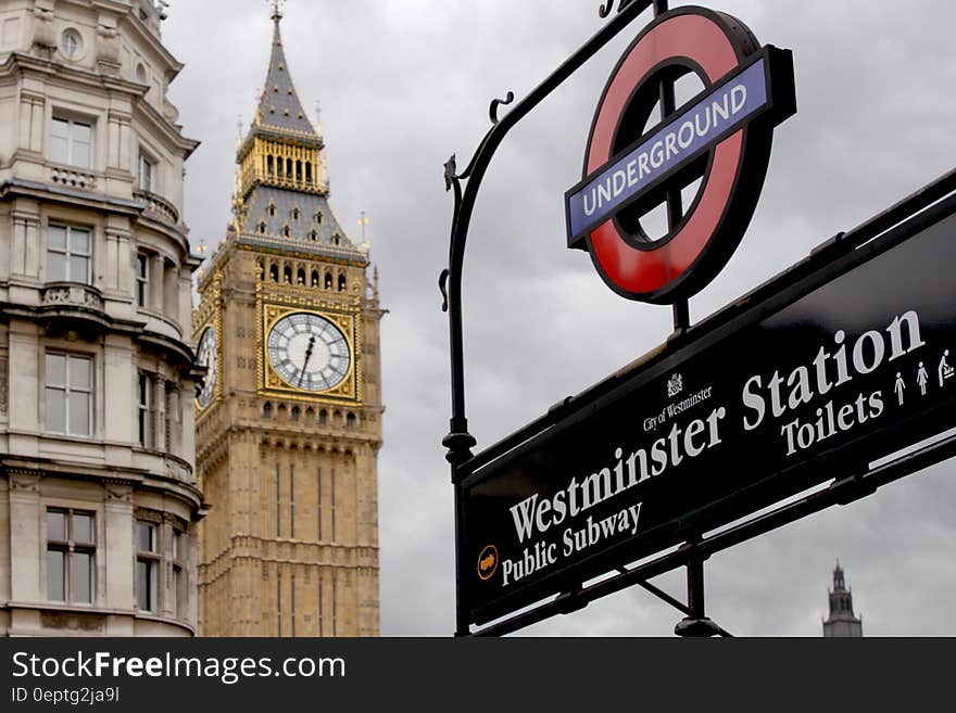 Big Ben Structure Near White Concrete Structure