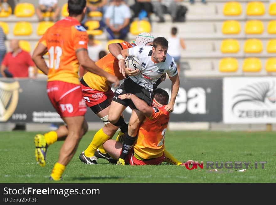 Bath Rugby and Benneton Treviso teams competing in the Aviva Premiership outdoor rugby match in Parma, Italy.