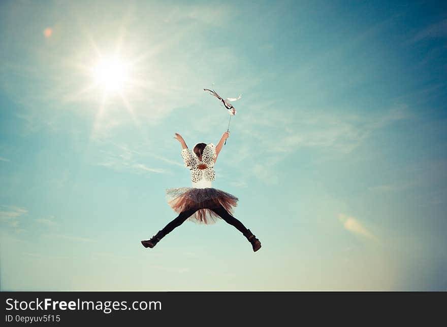 Person Jumping Photo