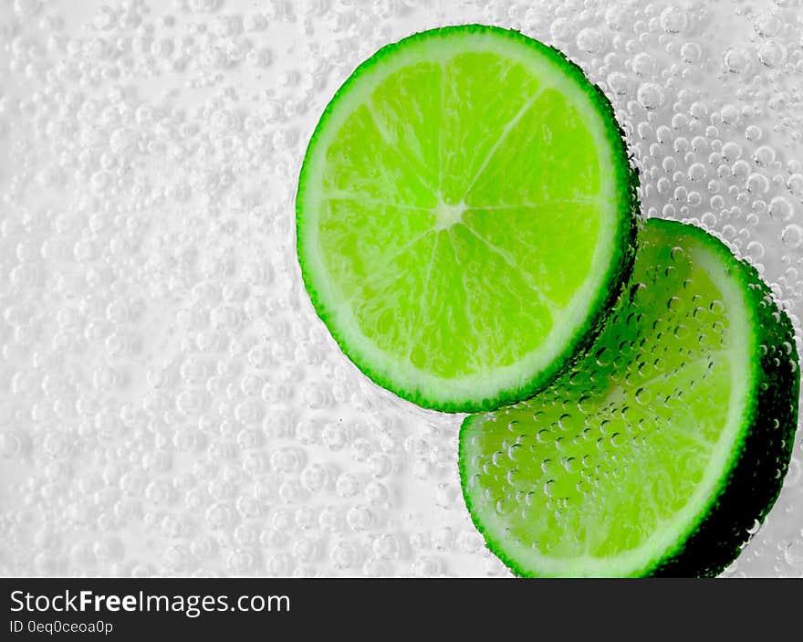 Green Citrus Fruit Slices