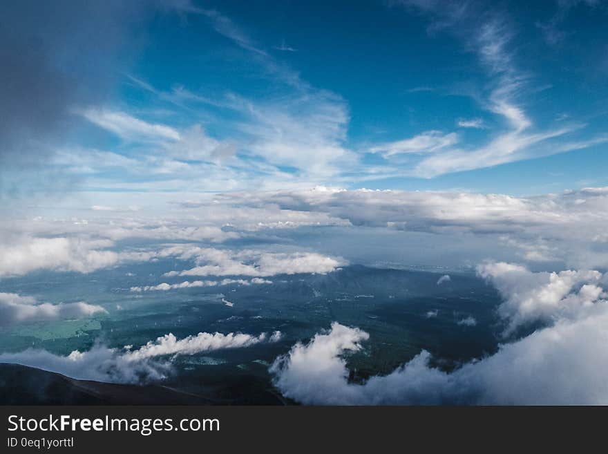 White Cloudy Blue Sky at Daytime