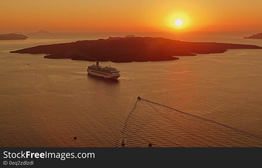 White and Black Ship