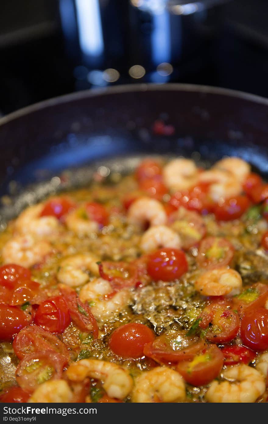 Tomatoes Sauteed With Shrimp Dish