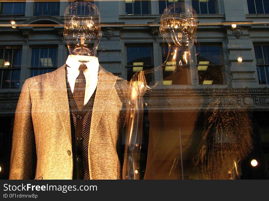 well-dressed city couple