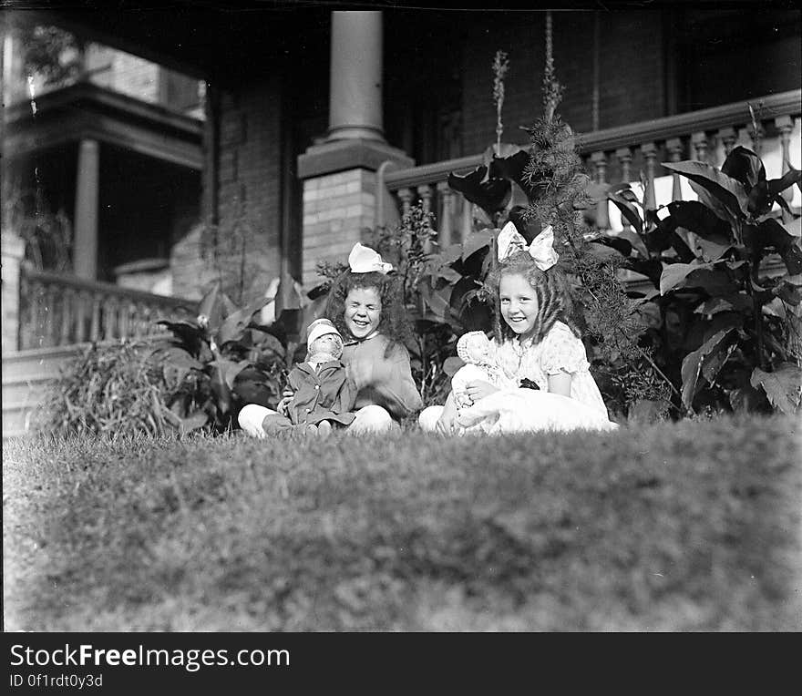 4x5 glass negative scan. &#x22;Margery Hewitt and Ruth Thompson, 7942 Westmoreland Ave., Swissvale, Pa., Oct. 3, 1915.&#x22;. 4x5 glass negative scan. &#x22;Margery Hewitt and Ruth Thompson, 7942 Westmoreland Ave., Swissvale, Pa., Oct. 3, 1915.&#x22;