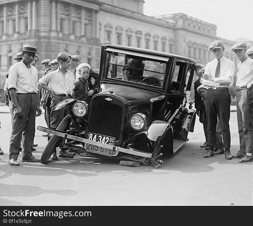 Vintage Car Wrecked Grayscale Photo