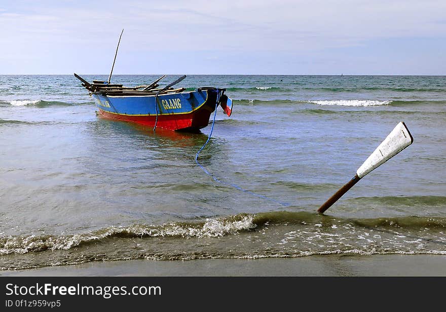 Currimao Municipality in Ilocos Norte, Philippines is a lazy seaside town with a most unusual feature lining it’s long stretch of beach – a string of sharp coral formations that jut out of the sea during low tide. They give the beach a ‘fang-y’ look and thus the name Pangil Beach. Currimao Municipality in Ilocos Norte, Philippines is a lazy seaside town with a most unusual feature lining it’s long stretch of beach – a string of sharp coral formations that jut out of the sea during low tide. They give the beach a ‘fang-y’ look and thus the name Pangil Beach.