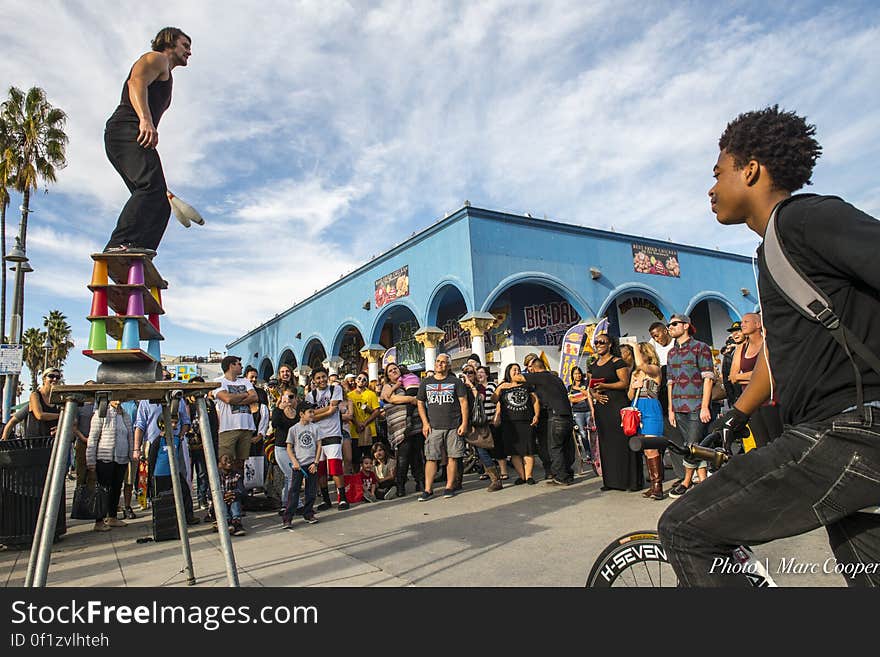 Venice Beach Boardwalk: Watching