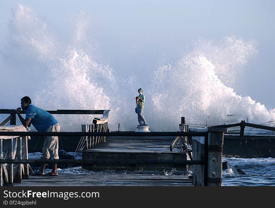 MM46A-1406 OST SEA STATUE D3000 55-200 OP