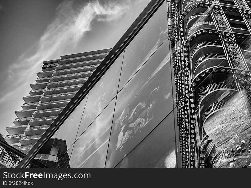 131 woodwards full contrast and structure-vancouver-gastown-xe2-zeiss35-2-20150703-DSCF6606-Edit