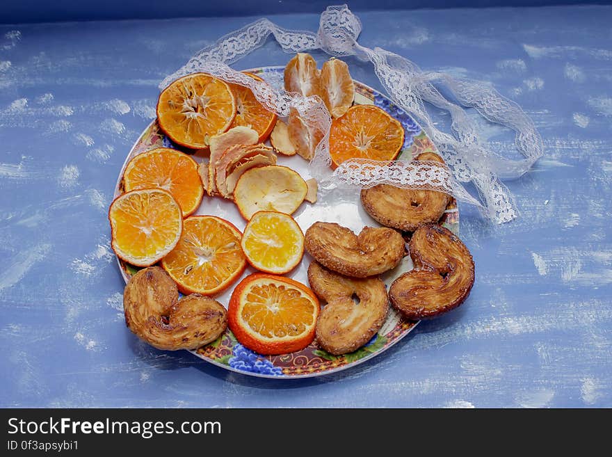 The Mandarin Slices, Cookies, Hearts, Lace Bow 5