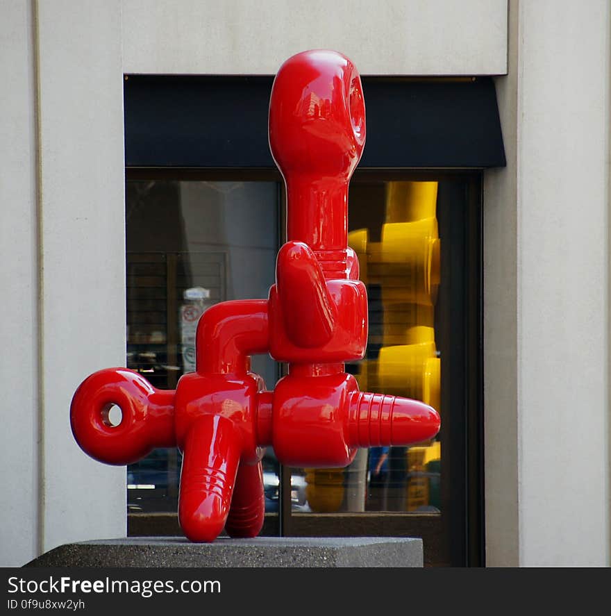 Sadko is a sculpture that was created by Sorel Etrog from Romania which is deisgned to represent Japanese culture. The sculpture is located at Bow Valley Square in downtown Calgary, Alberta. Sadko is a sculpture that was created by Sorel Etrog from Romania which is deisgned to represent Japanese culture. The sculpture is located at Bow Valley Square in downtown Calgary, Alberta.