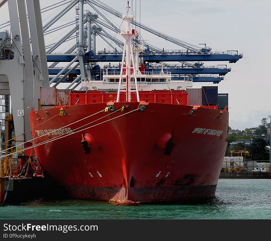 Singapore SPIRIT OF SINGAPORE Container Ship Container Ship Create notifications for this Vessel IMO: 9362396 MMSI: 564077000 Call Sign: 9V2498 Flag: Singapore &#x28;SG&#x29; AIS Type: Cargo Gross Tonnage: 41483 Deadweight: 53093 t Length Ã— Breadth: 255m Ã— 32m Year Built: 2007 Status: Active. Singapore SPIRIT OF SINGAPORE Container Ship Container Ship Create notifications for this Vessel IMO: 9362396 MMSI: 564077000 Call Sign: 9V2498 Flag: Singapore &#x28;SG&#x29; AIS Type: Cargo Gross Tonnage: 41483 Deadweight: 53093 t Length Ã— Breadth: 255m Ã— 32m Year Built: 2007 Status: Active