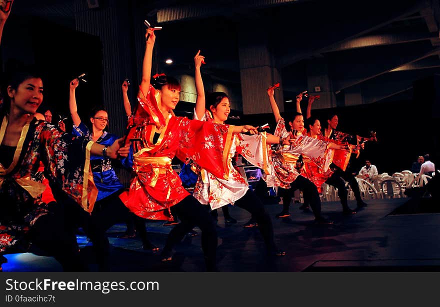 Performing Yocchore &#x28;よっちょれ&#x29; at the tourism show in Montreal. Performing Yocchore &#x28;よっちょれ&#x29; at the tourism show in Montreal.