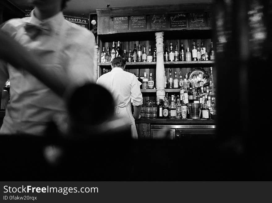 Bar