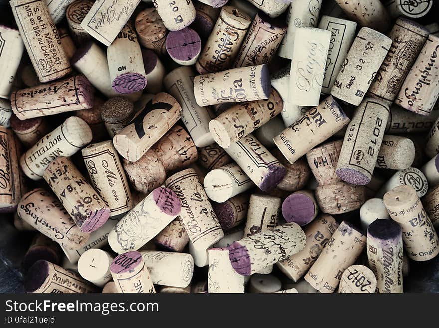 Wine corks