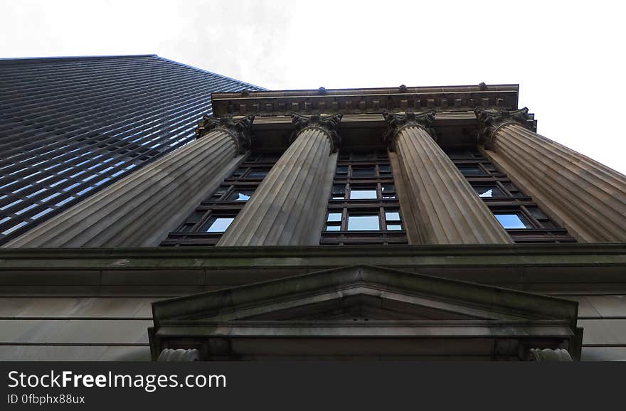 Dramatic Building Juxtaposition