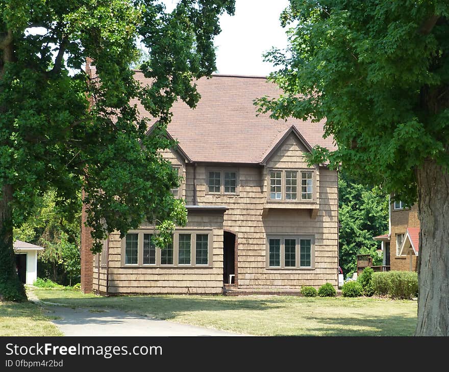 Plant, Building, Window, Property, Tree, House