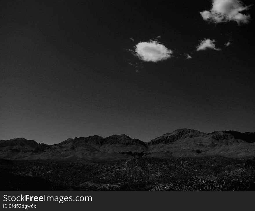 Cloud, Sky, Atmosphere, Ecoregion, Mountain, Nature