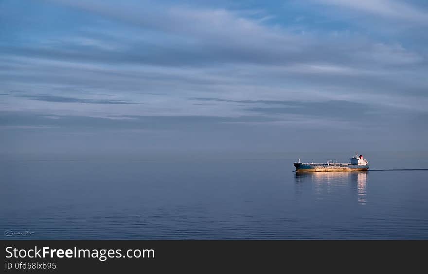 The Geden Line M/T Carry on a very peaceful Baltic Sea. We passed her while leaving St. Petersburg on our way to Warnemünde, Germany. The Geden Line M/T Carry on a very peaceful Baltic Sea. We passed her while leaving St. Petersburg on our way to Warnemünde, Germany.