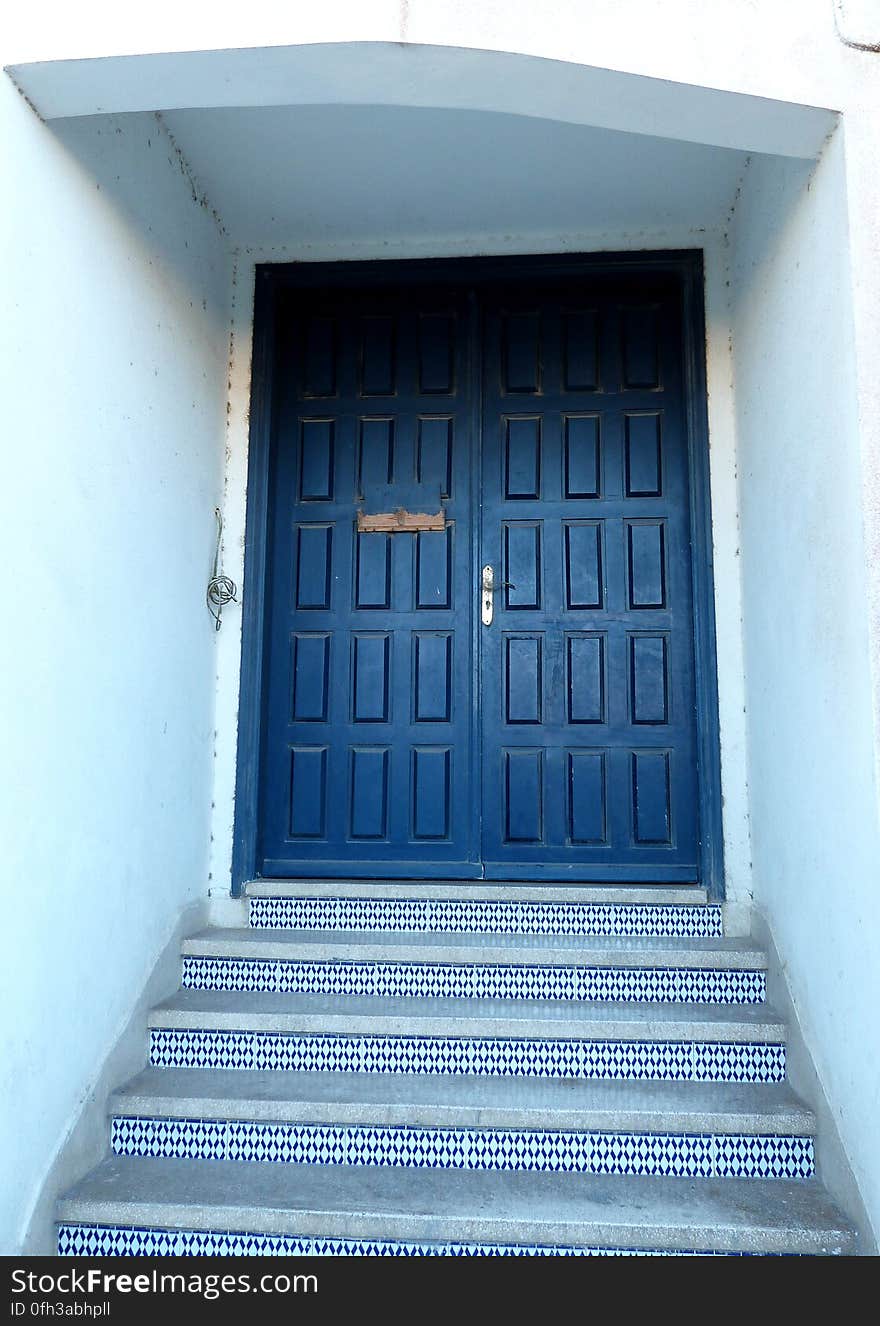 Door to the building where my grandma lives. - Morocco January 2014. Went to visit my grandma in Essauouira for the 2nd time since she moved there. Had a great time!. Door to the building where my grandma lives. - Morocco January 2014. Went to visit my grandma in Essauouira for the 2nd time since she moved there. Had a great time!