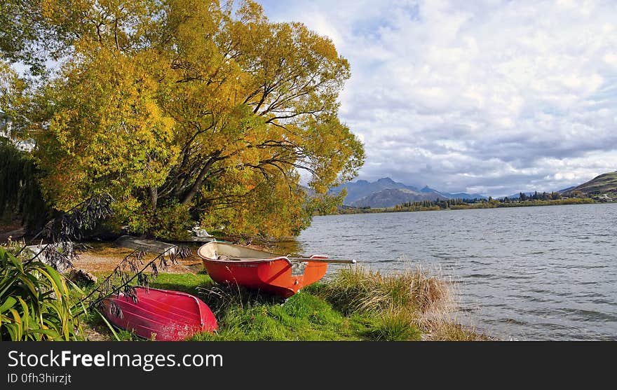 Lake Hayes. Otago. NZ