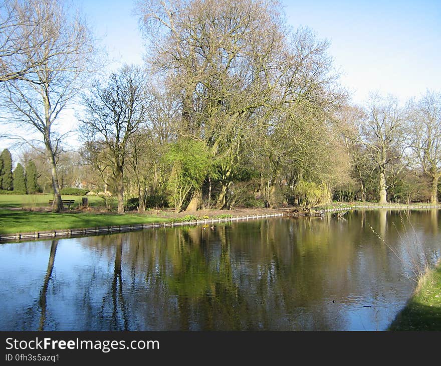 Southern edge of the Broersepark, a small public park in Amstelveen, the Netherlands, taken from Parklaan &#x28;name of street&#x29;.