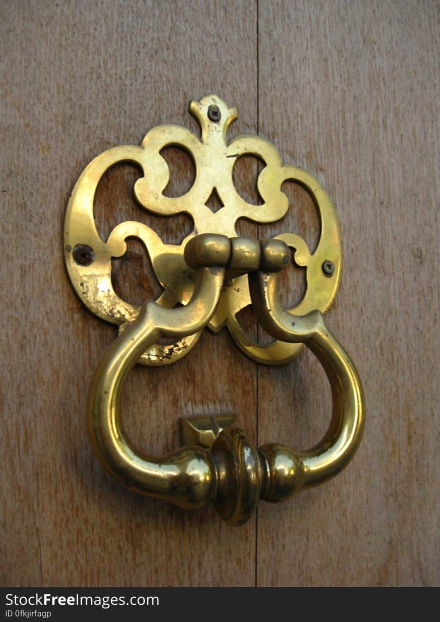 brass-door-knocker