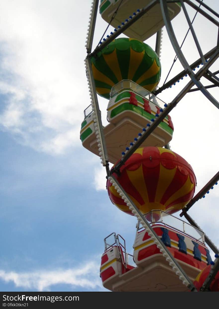 ferris-wheel-gondolas