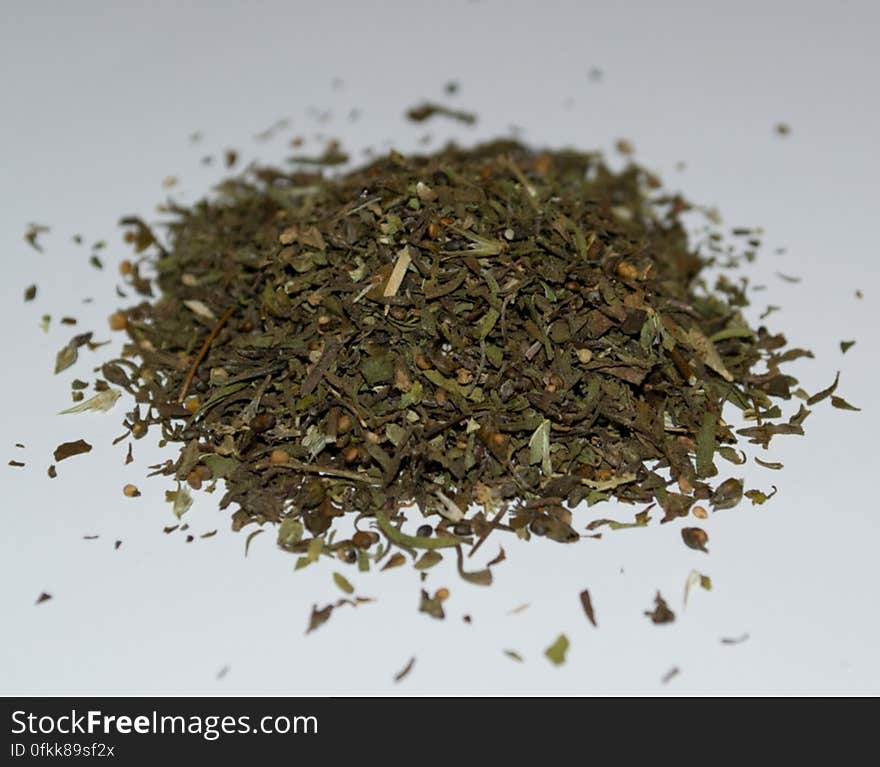 heap-of-dried-thyme