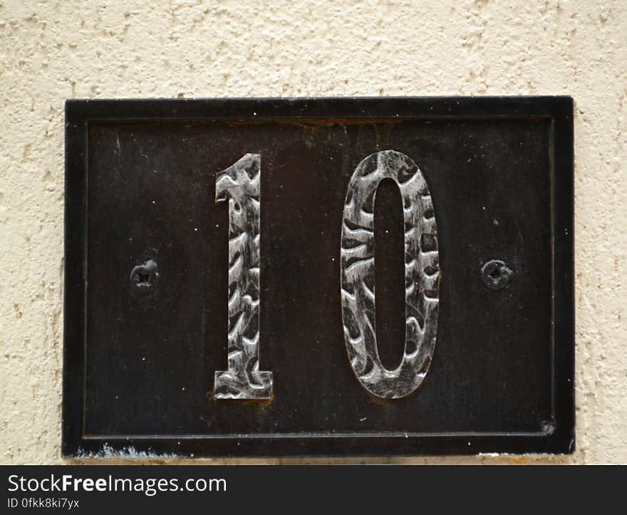 house-number-10-sign