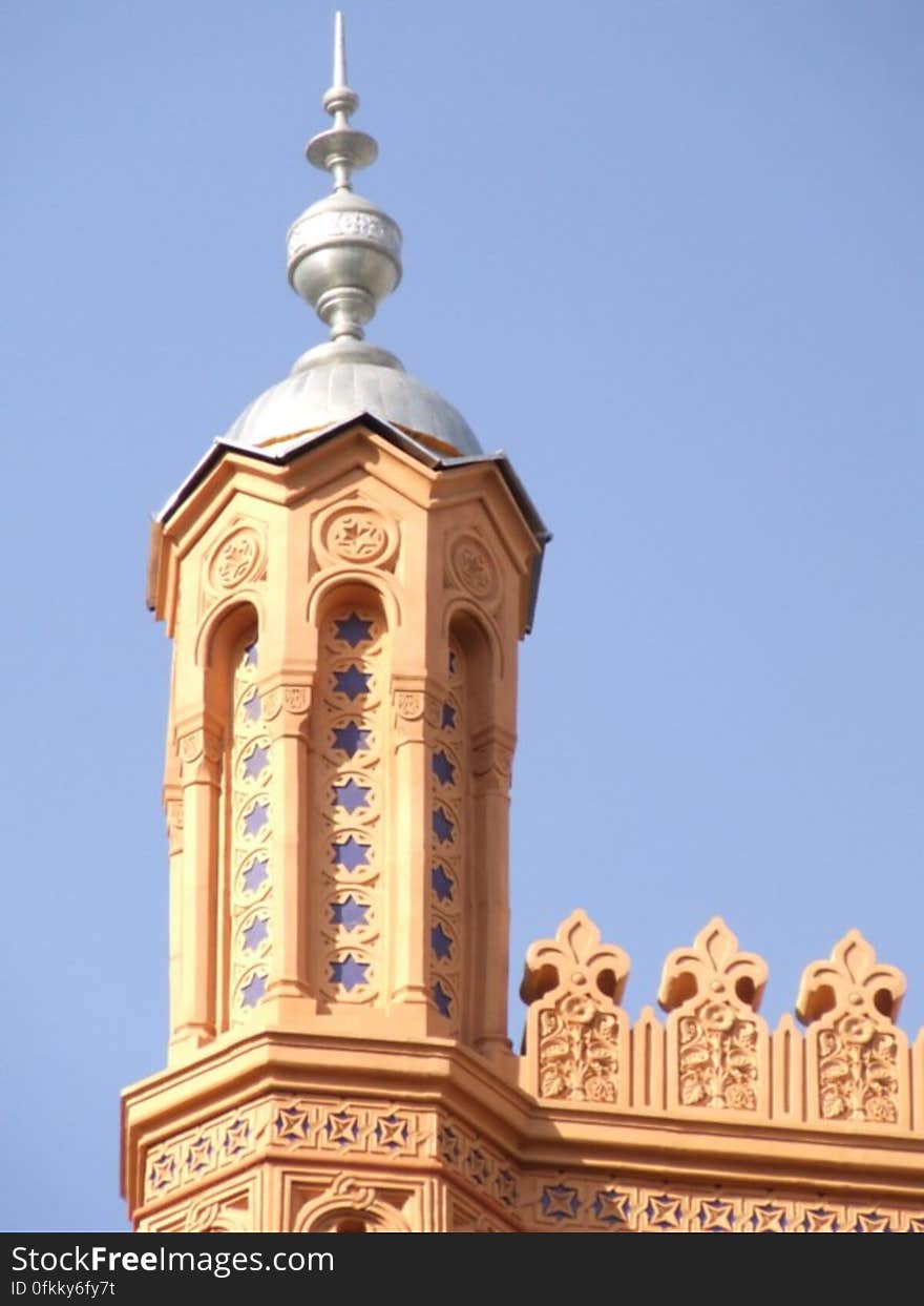 synagogue-turret