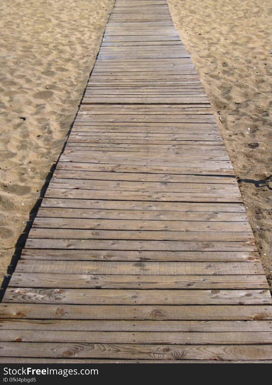 wooden-beach-walkway