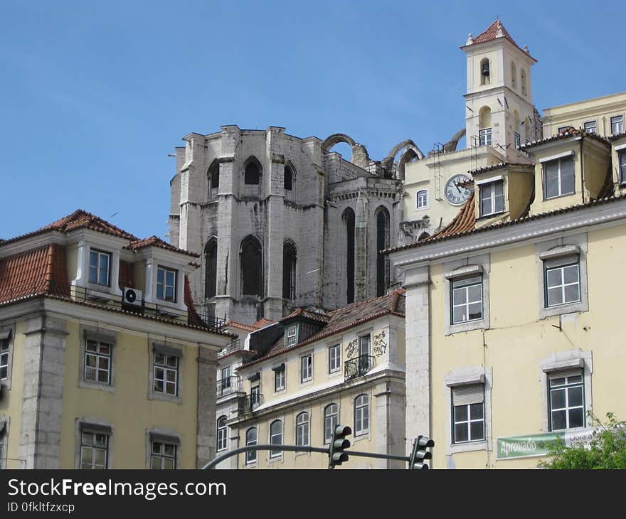 carmon-convent-apse-seen-from-rossio-square