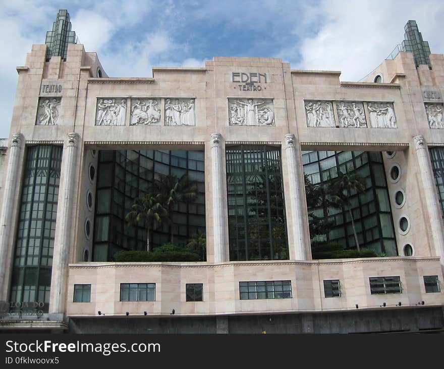 eden-teatro-facade