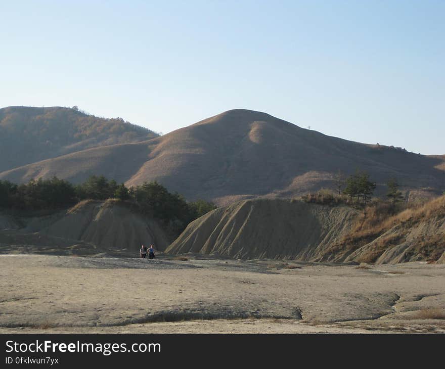 dry-mud-landscape