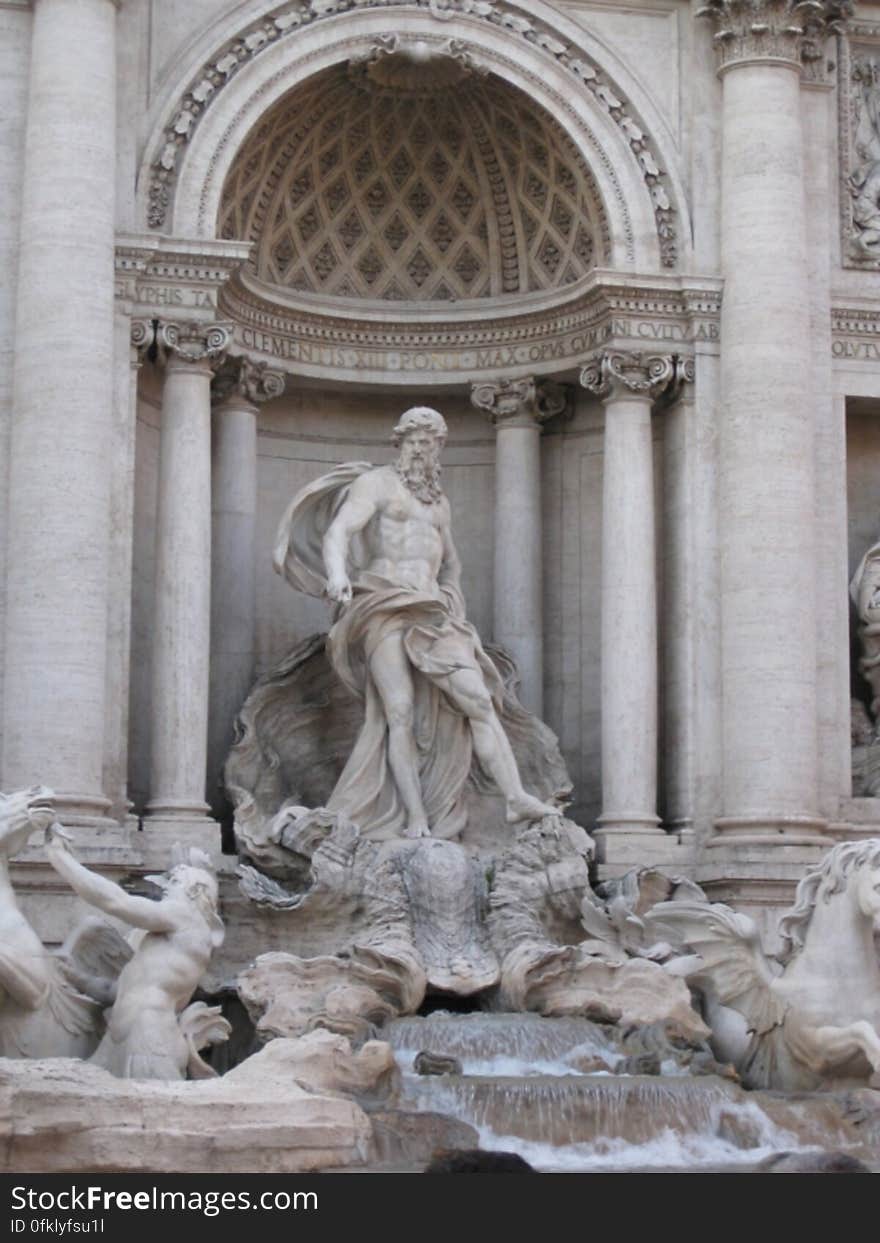 fontana-di-trevi-detail