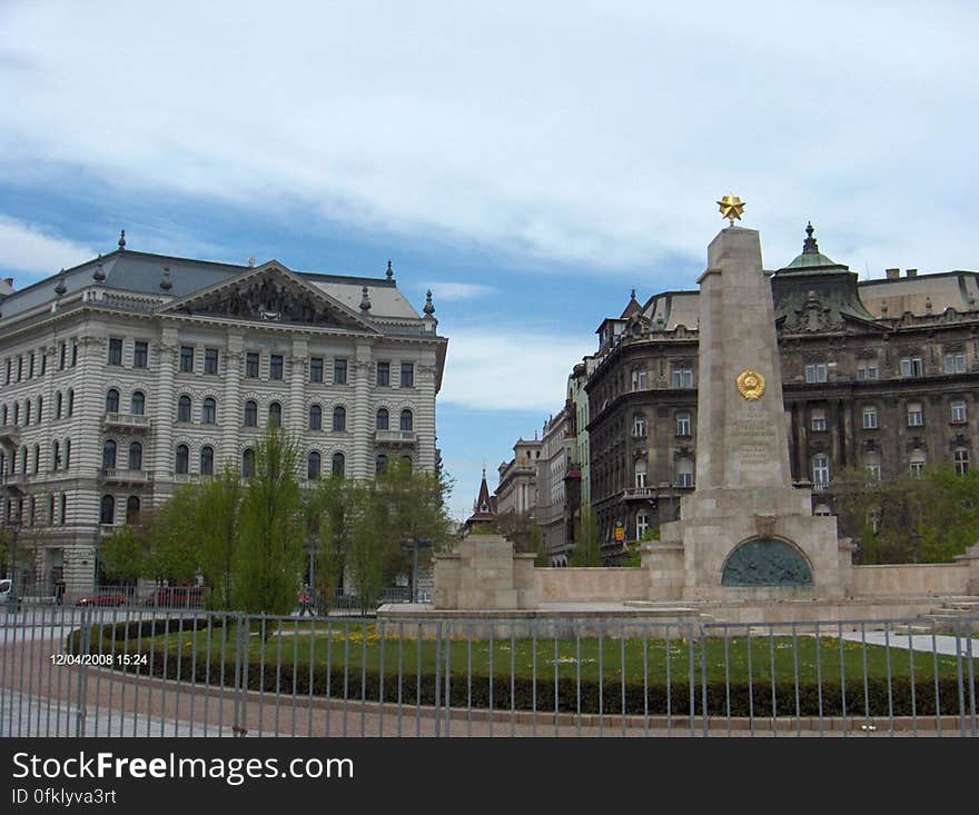 freedom-square-soviet-obelisc